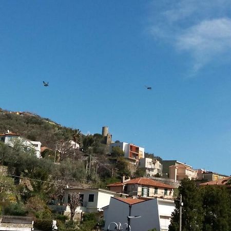 La Stanzia Du Cavallu Noli Luaran gambar